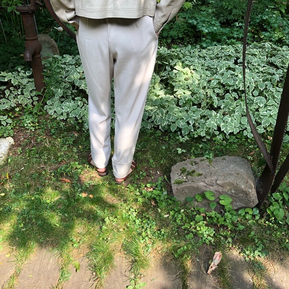 Cream Hugo Boss pleated front pant - Picture 3 of 9